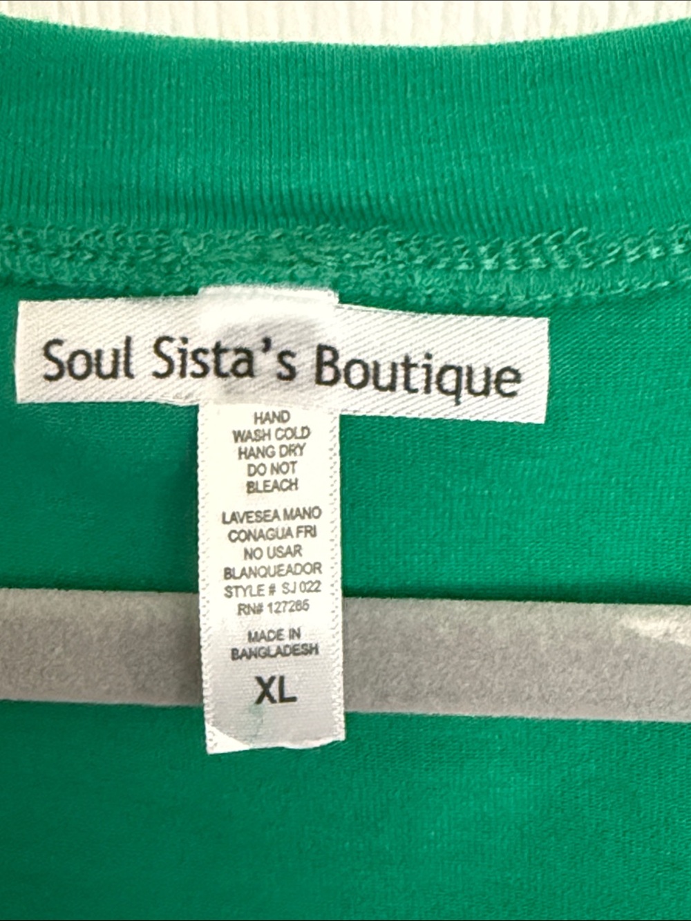 Green V-Neck Graphic Tee - 'I'ma Get Money' - Picture 2 of 5